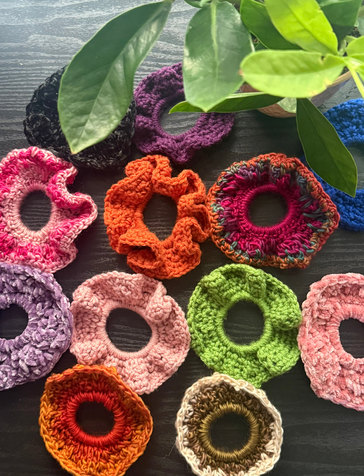 The Crochet Scrunchie